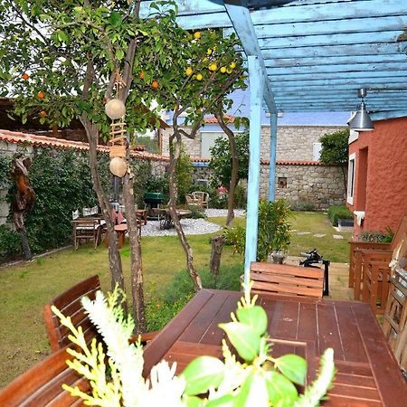Alacati Suites Exterior photo
